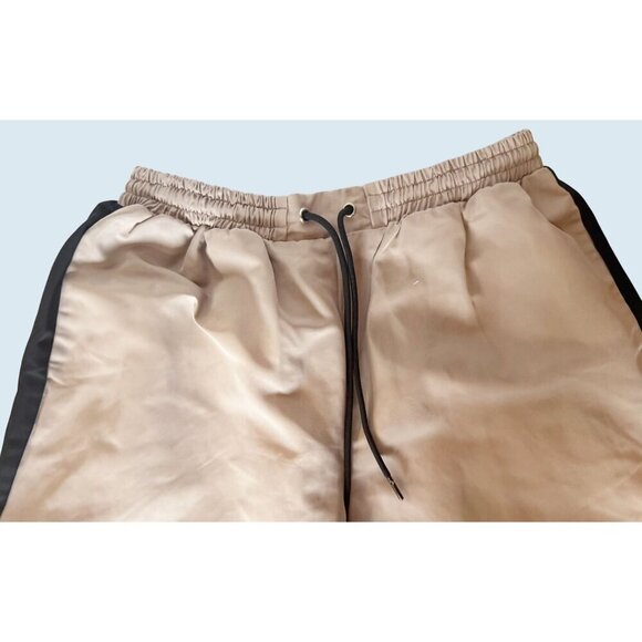 RAGGED PRIEST Nylon Oversized Cargo Track Pants Tan Black Sz 10 - Picture 4 of 8